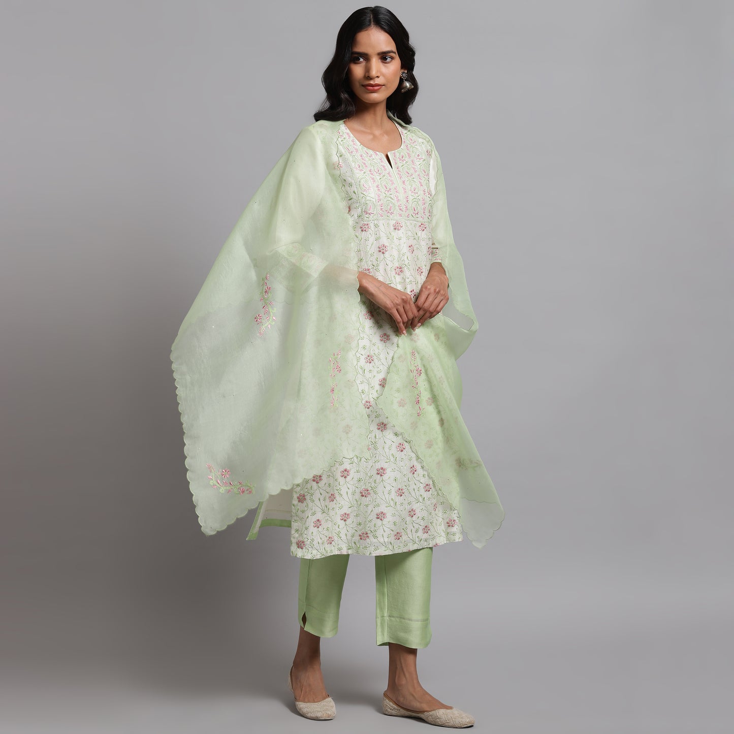 Chikankari And Mukaish Kurta