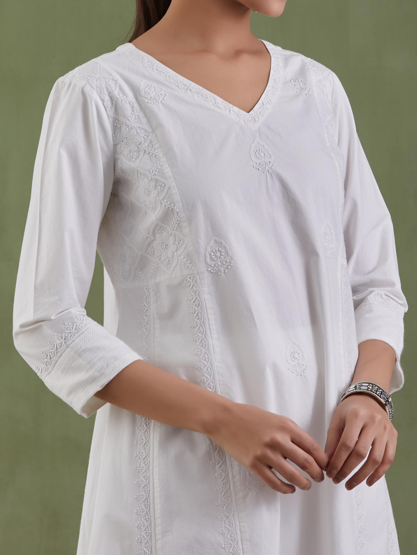 Chandkali Chikankari Kurta Set