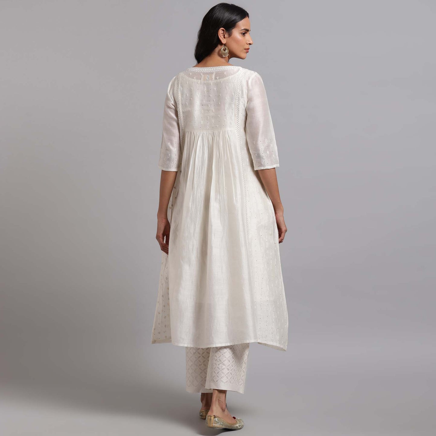 Chikankari And Mukaish Kalidar Kurta