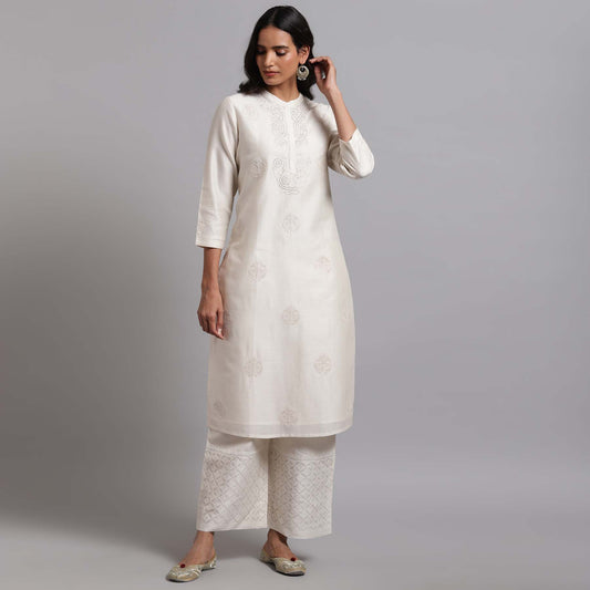 Chikankari And Mukaish Bootas Kurta