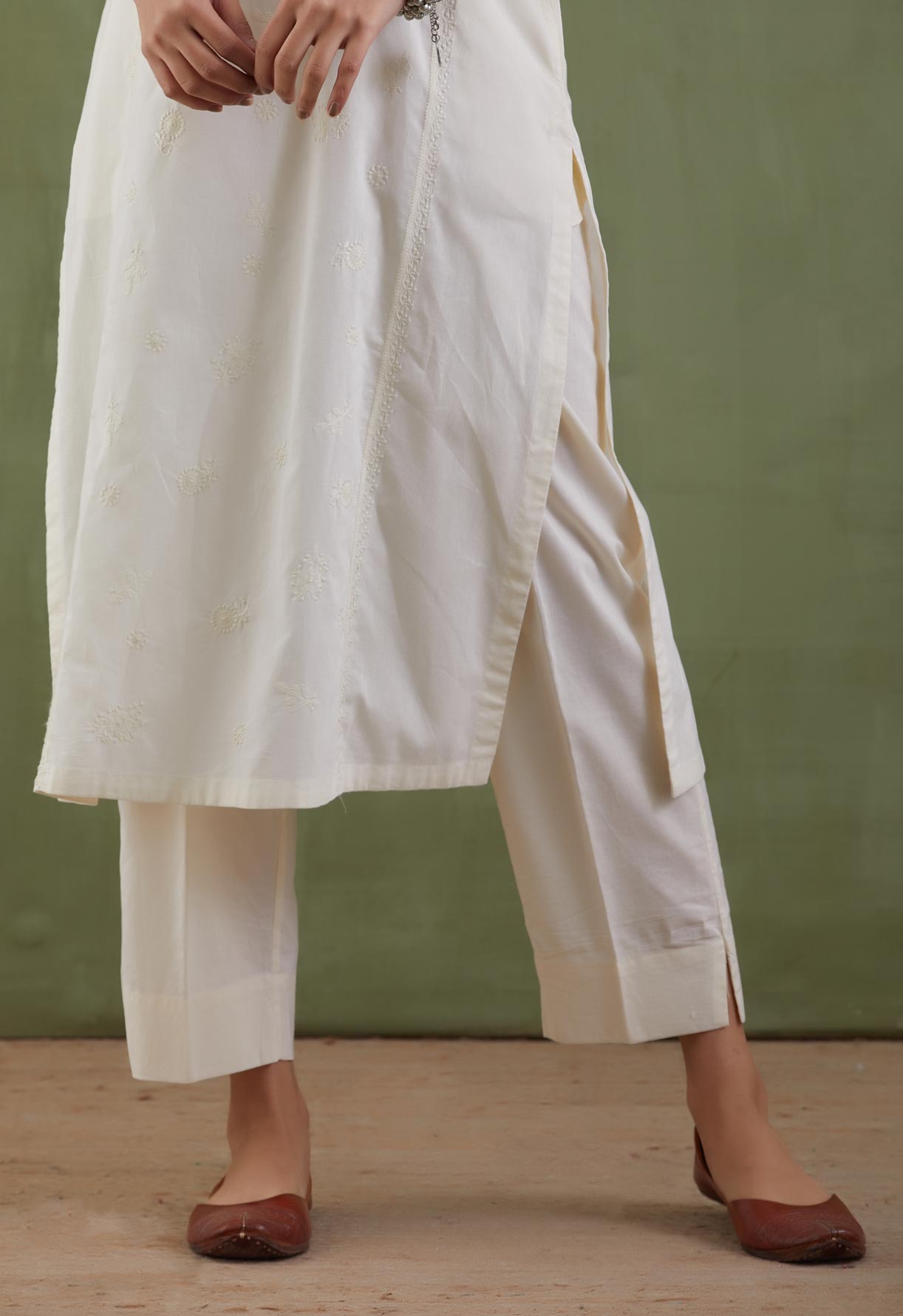 Noorani Chikankari Kurta Set