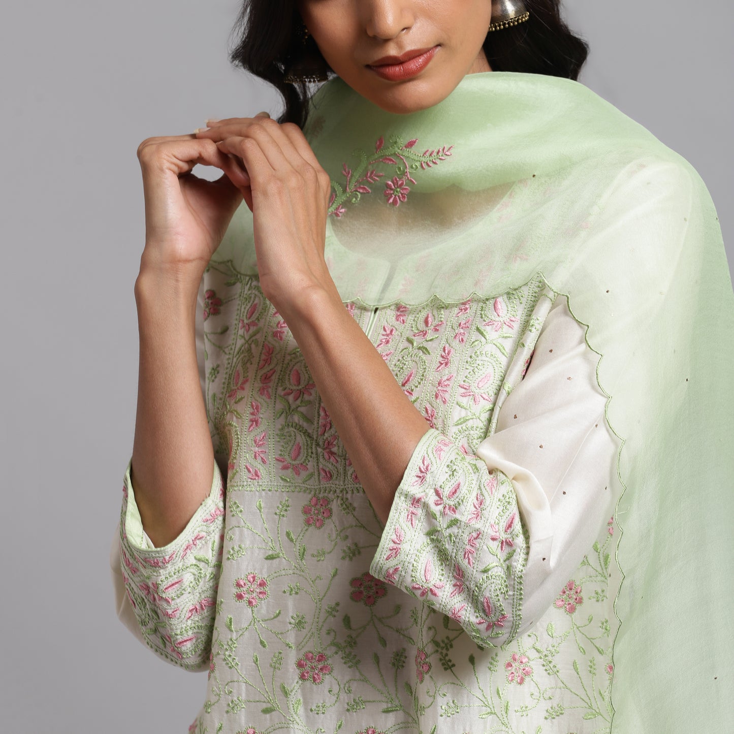 Chikankari And Mukaish Kurta