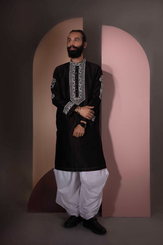 Blooming Paisleys Kurta