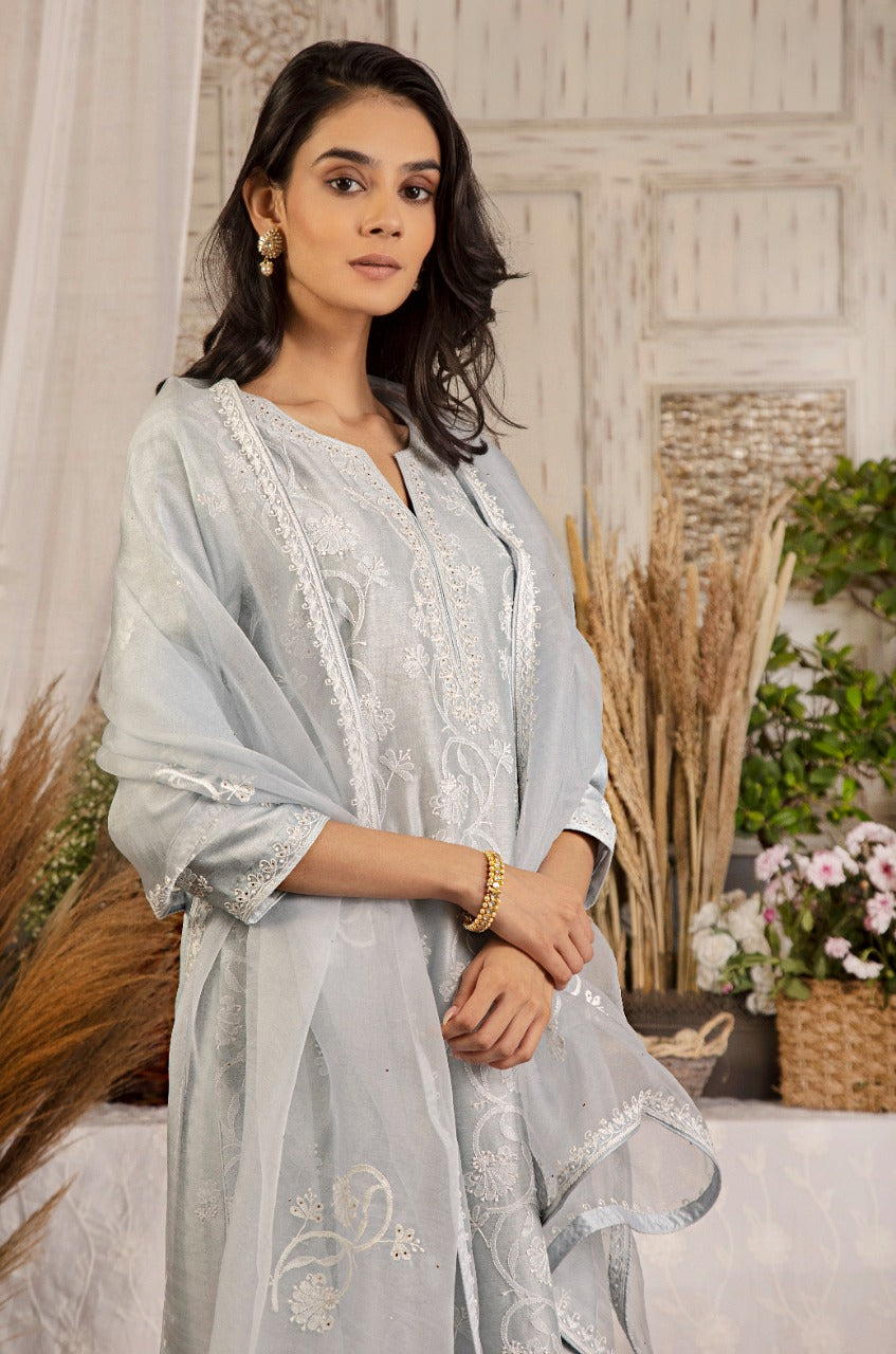 Chikankari And Mukaish Bakhiya Jaal