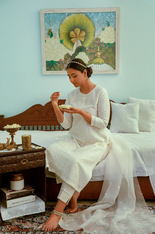 Phool Bootis Dupatta