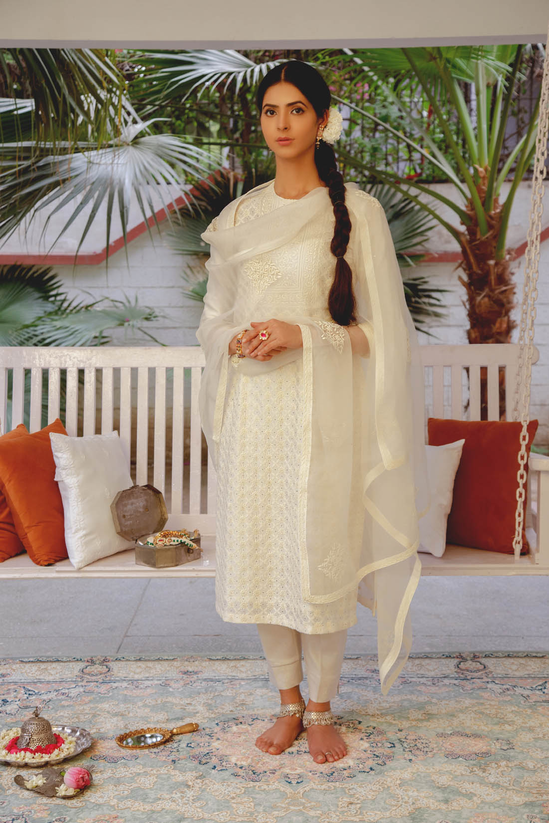 Bakhiya Phool Jaal Kurta