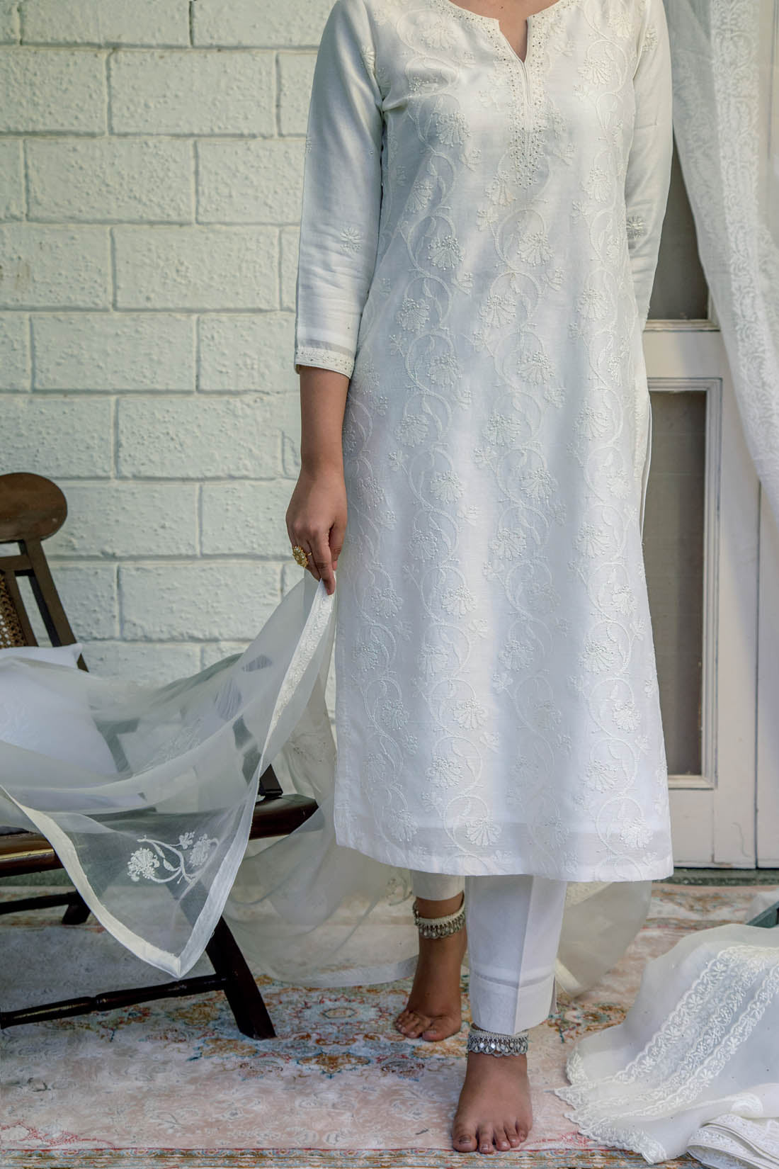 Bakhiya Tuberose Kurta