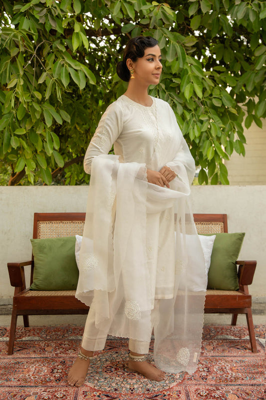 Jaali Phal Bootas Dupatta